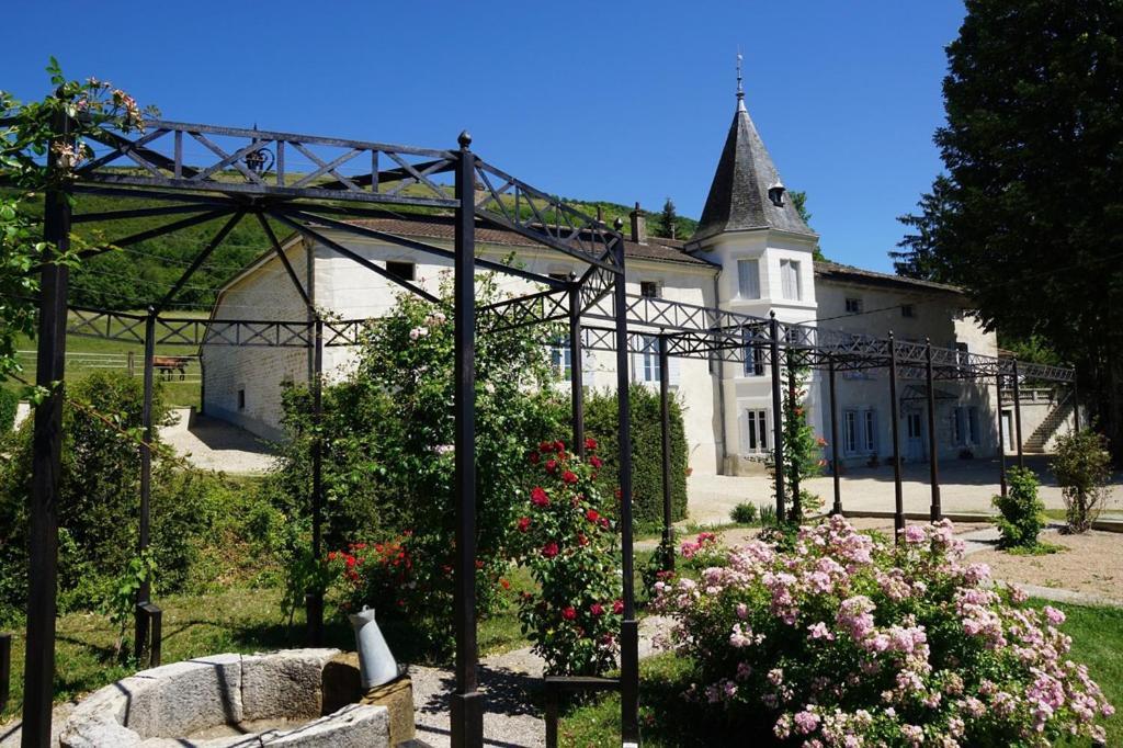 Bed and Breakfast La Tourelle De Chevignat Courmangoux Экстерьер фото